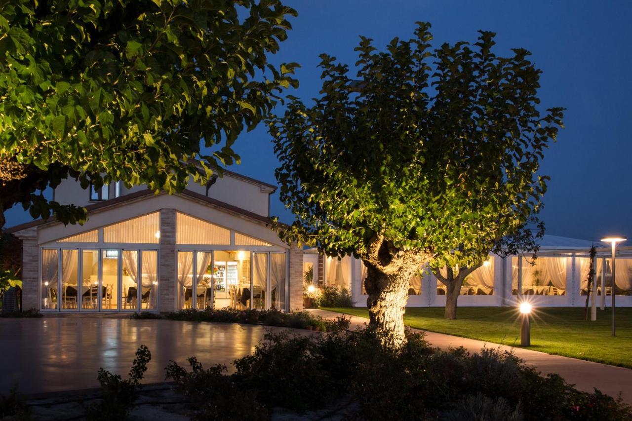 Locanda Borgognina Lucrezia Exterior foto